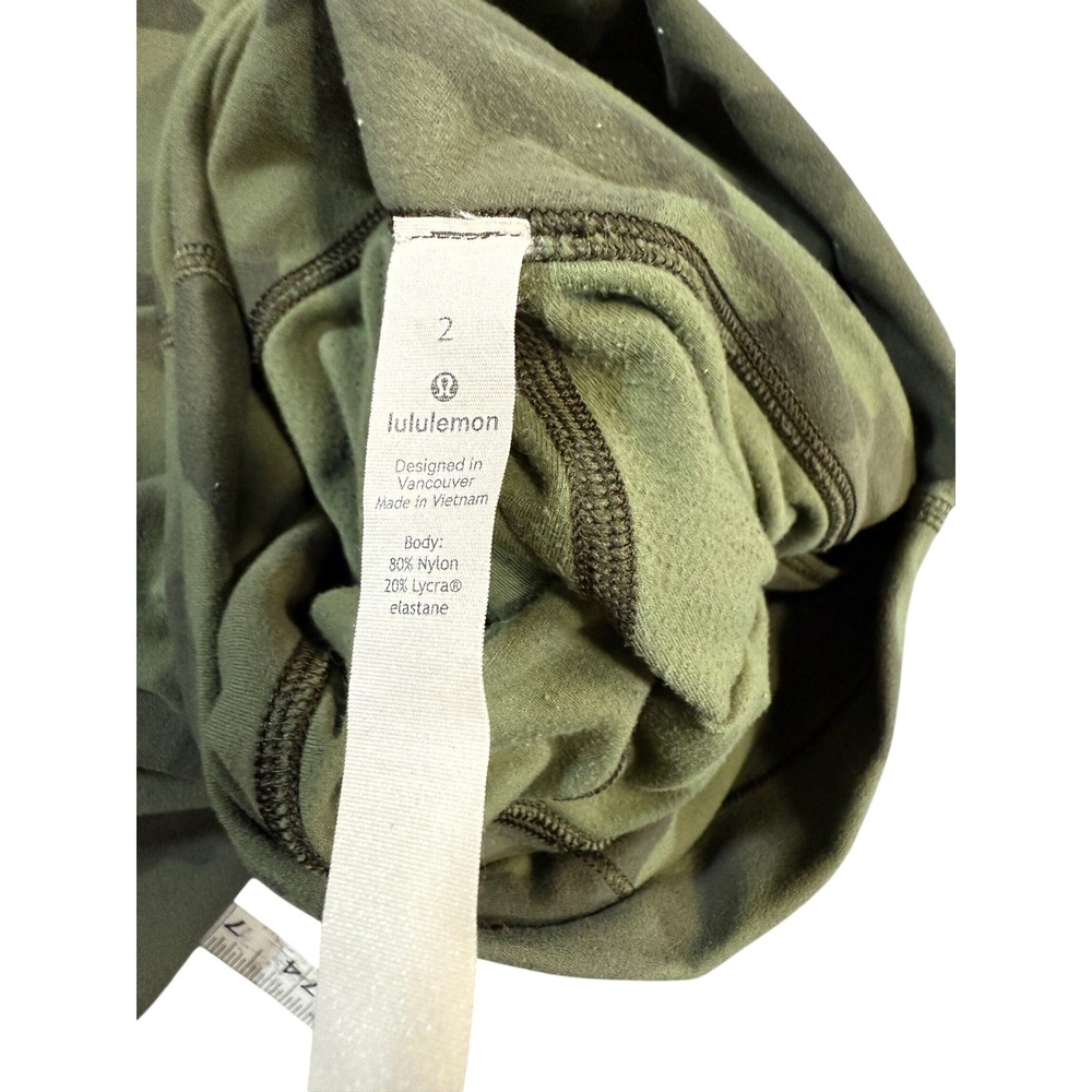 Lululemon Align Leggings Size 2 Green Camo High Rise 25 Inseam Yoga Pants - Picture 3 of 5